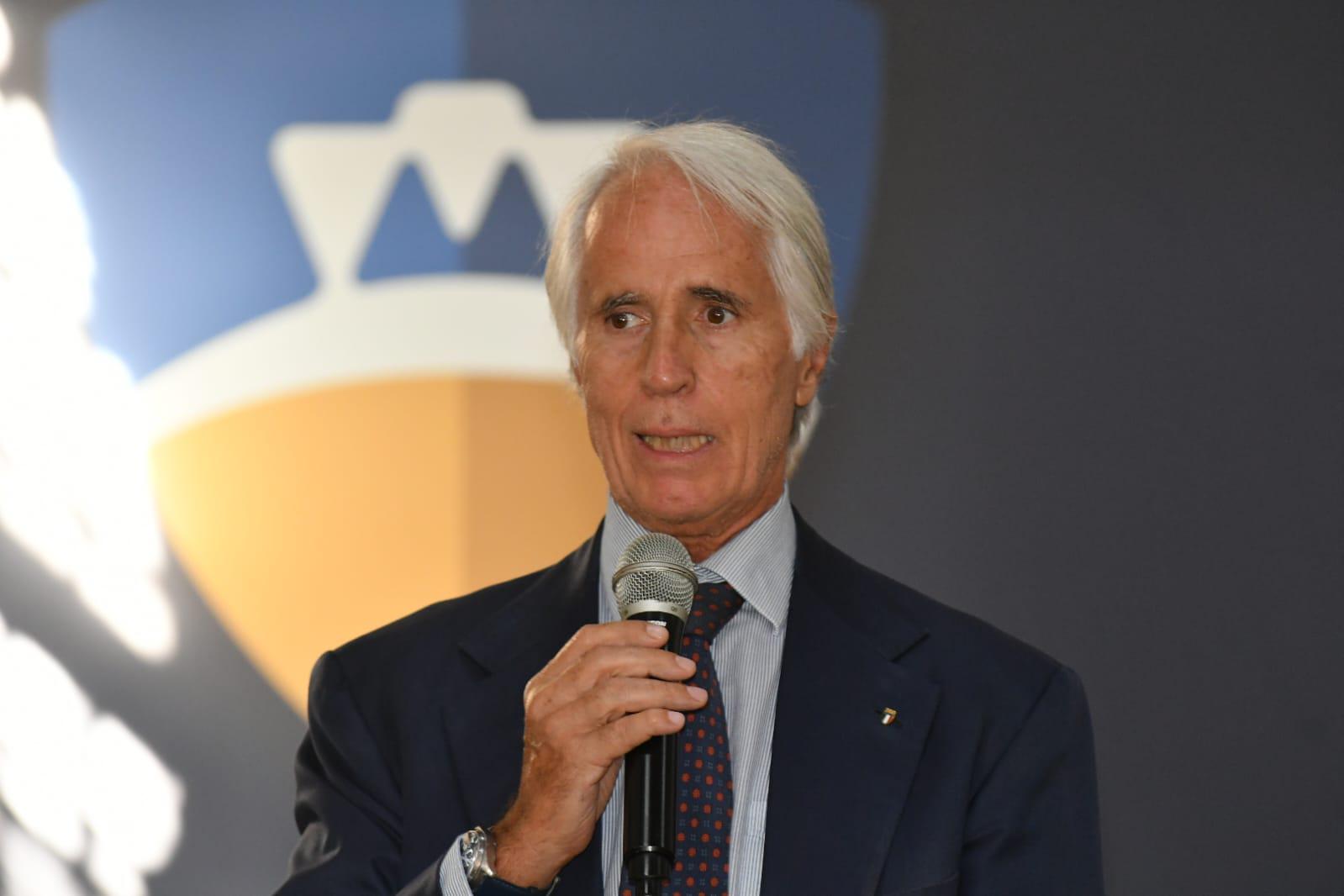 Olimpiadi, Malagò: "Due portabandiera? Ne parleremo il 22 aprile"