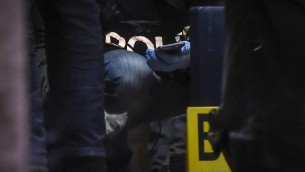 Omicidio a Palermo, uomo accoltellato a morte in strada