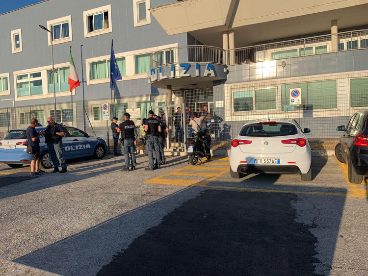 Omicidio Anzio, uno dei fratelli fermati: "Lite finita male"