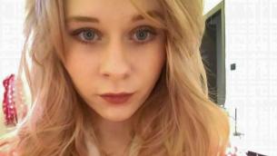 Omicidio Sacchi, Anastasiya in aula tra le lacrime: "Io colpita alla testa, vidi Luca a terra"