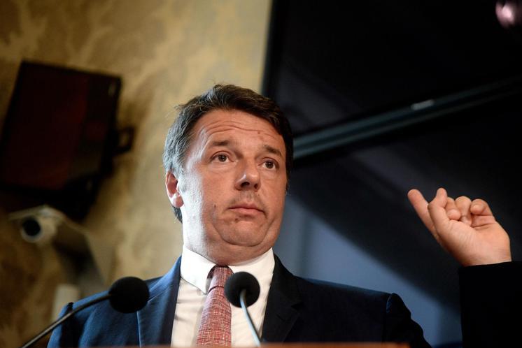 Omofobia, Renzi: "Pd ormai è il vero partito NoZan"