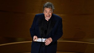 Oscar 2024, Al Pacino e l’ultimo premio a Oppenheimer: dubbi e caos - Video