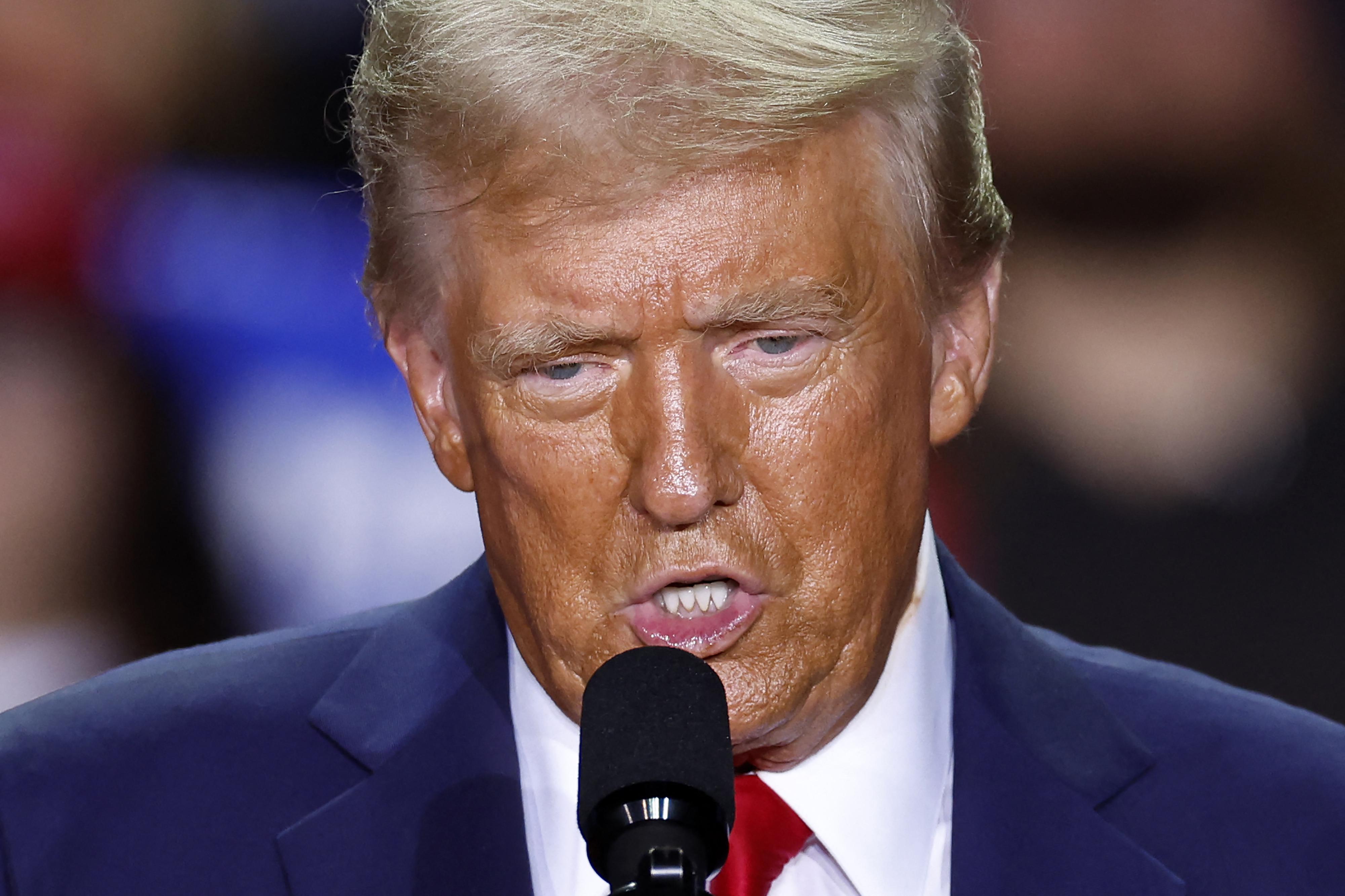 Ostaggi Gaza, ultimatum Trump: "Liberateli o ci sarà prezzo pesante da pagare"