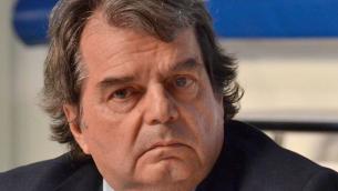 Pa: Brunetta, assumere almeno 150 mila giovani l'anno