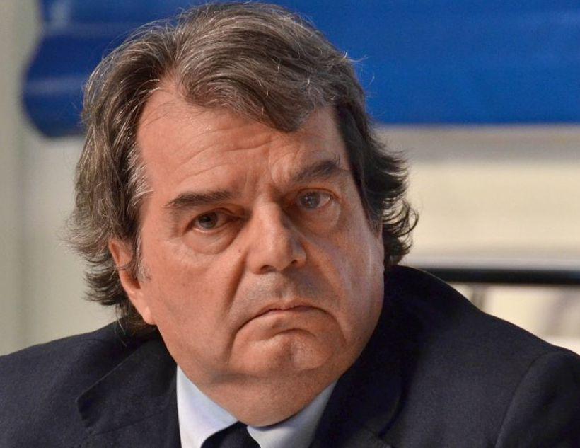 Pa: Brunetta, assumere almeno 150 mila giovani l'anno