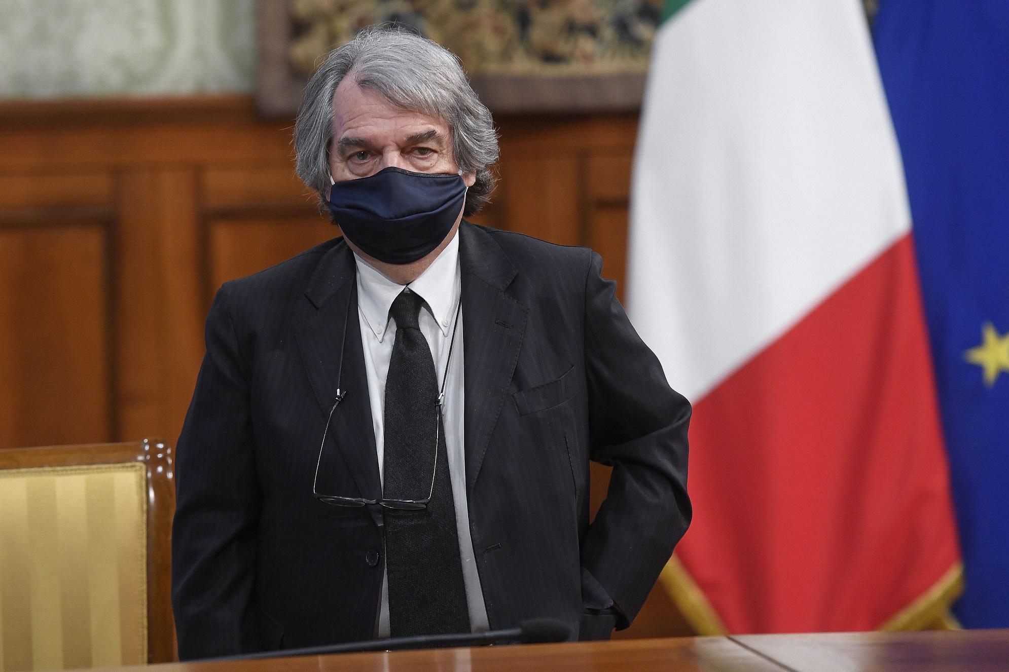 Pa, stop smart working: in ufficio entro 30 ottobre, decreto Brunetta