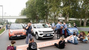 Pacchetto sicurezza, blocchi stradali diventano reato