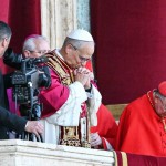 "Pace disarmata e disarmante", il primo discorso di Leone XIV