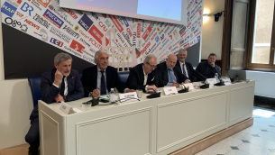 Pace, un Manifesto oltre l'appartenenza politica: Alemanno e Rizzo contro guerra ed euro-casta