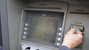Padova, bancomat 'regala' banconote da 50 euro al posto di quelle da 20: cosa è successo