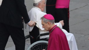Padre Georg in udienza da Papa Francesco, primo incontro dopo polemiche