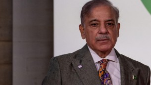 Pakistan, Shehbaz Sharif eletto premier