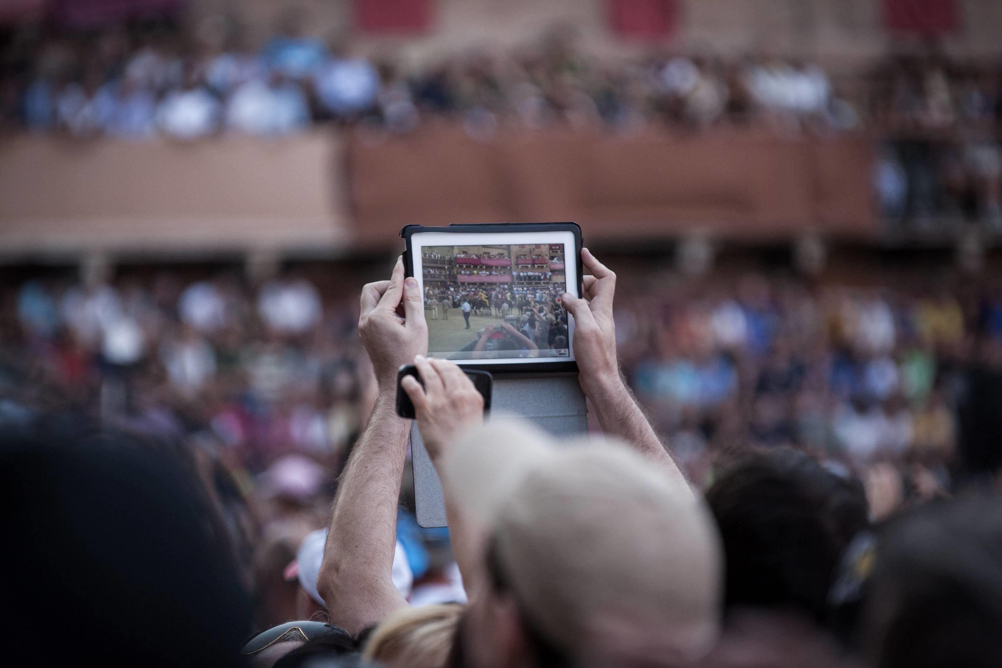 Palio di Siena 2023, la Contrada della Chiocciola vince la provaccia
