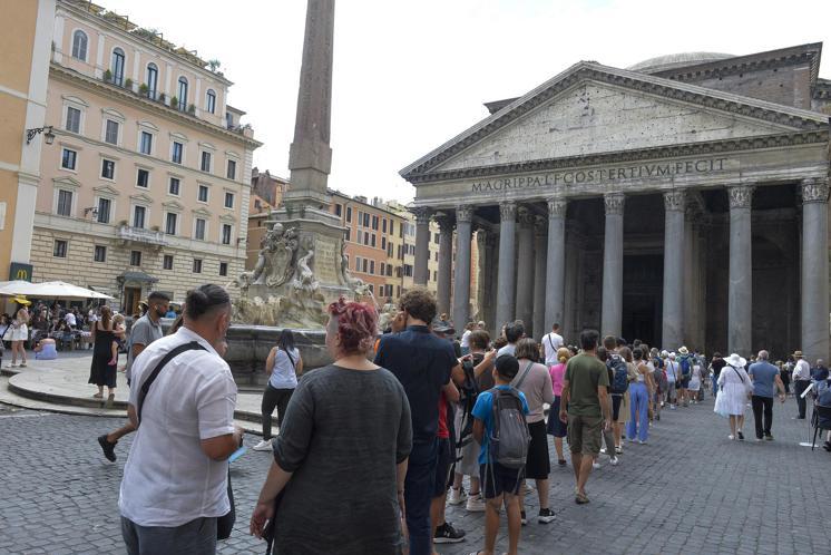 Pantheon, Sangiuliano: "Ad agosto 280mila i visitatori, incasso di un milione di euro"