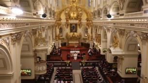 Papa alla Chiesa canadese: "Mai più abusi"