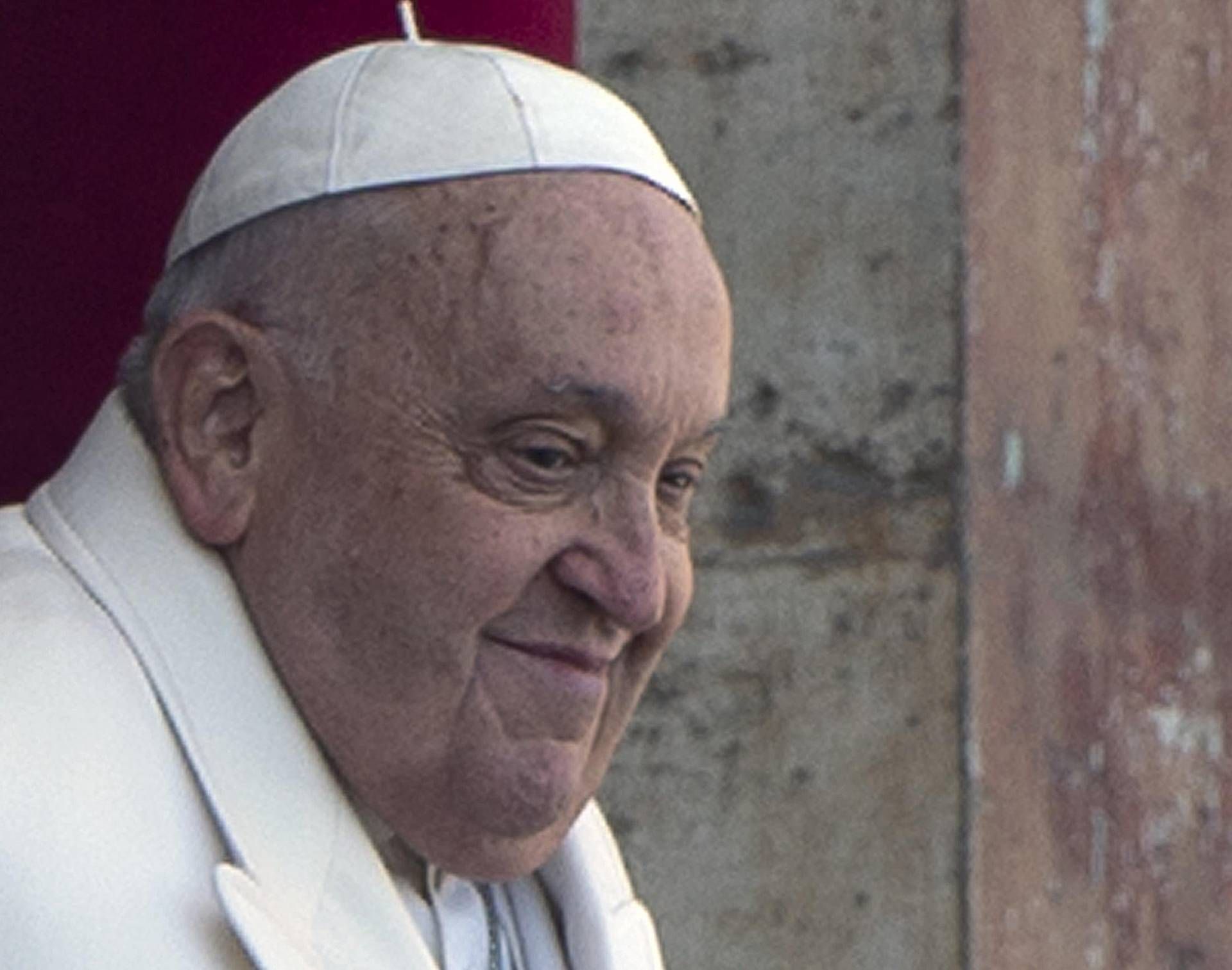 Papa Francesco domani lascia il Gemelli: "Ha rischiato due volte la vita"