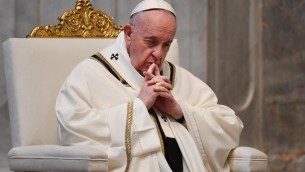 Papa Francesco: "Guerra è follia, agire senza violenza non è arrendersi"