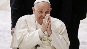 Papa Francesco: "No alle donne diacono"
