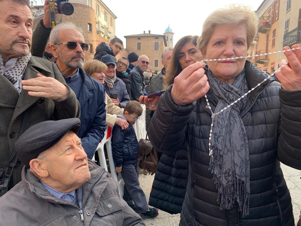 Papa in visita nell'Astigiano, la cugina Nella: "Gli ho detto che gli voglio tanto bene"