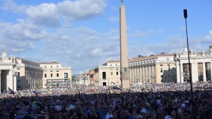 Papa Leone XIV, oggi il Regina Coeli: attesi 150mila fedeli a San Pietro