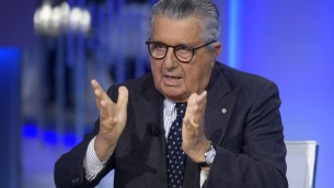 Parisi: "Le accuse di De Benedetti al Pd non sono nuove, la novità è chi le avanza"