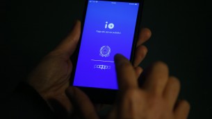 Patente e tessera sanitaria su App Io, novità in arrivo