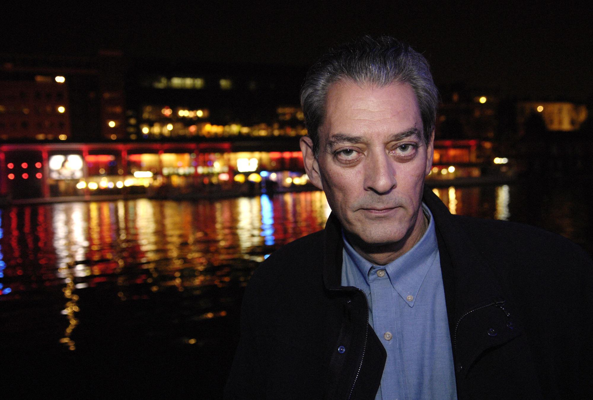 "Paul Auster è malato di cancro", nel marzo 2023 l'annuncio choc della moglie