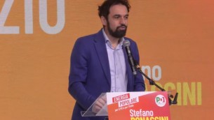 Pd, arriva Giarrusso: freddezza del comitato Bonaccini