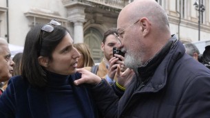 Pd, circoli confermano Bonaccini: Schlein insegue e suona carica per i gazebo