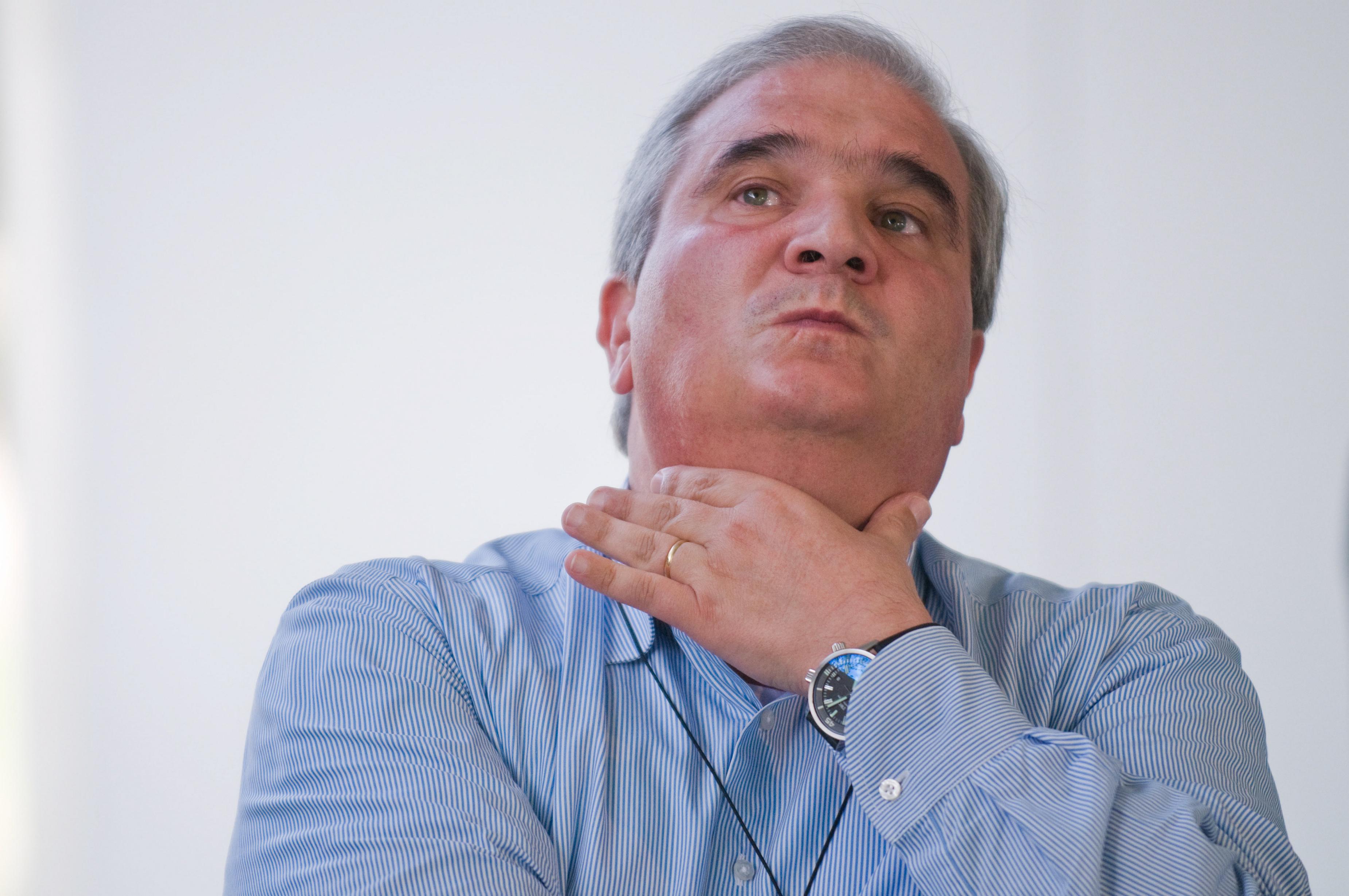 Pd, Fioroni lascia: "Non è più il partito che ho fondato"