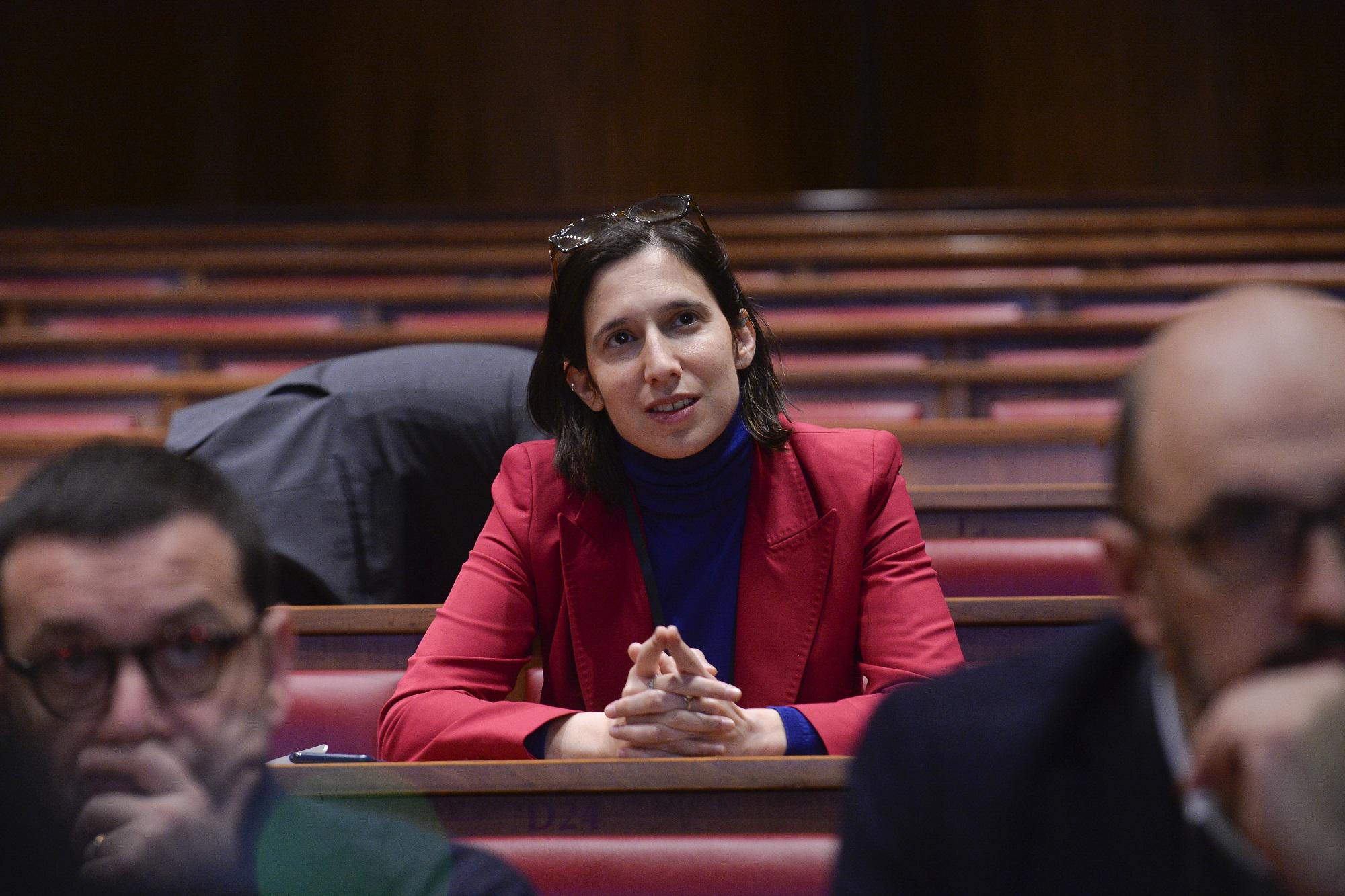 Pd, la mossa di Schlein: riaprire tesseramento per 'fidelizzare' popolo primarie