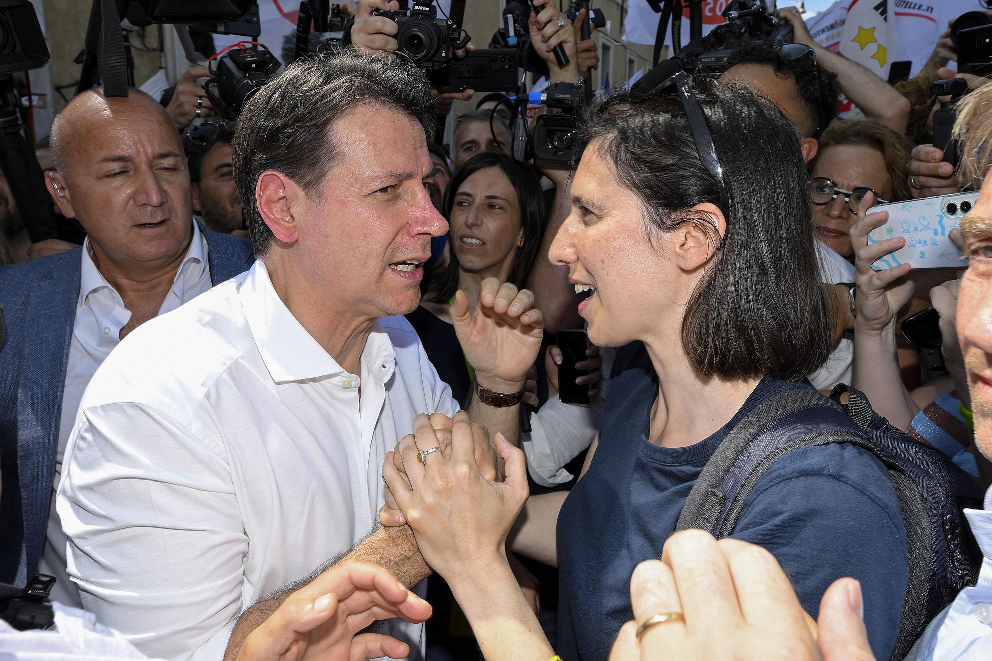 Pd, Schlein tesse la tela: oggi 'esordio' con Conte in Molise