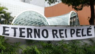 Pelé, da O Globo al New York Times: "O Rei è morto"