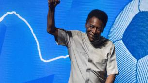 Pelé ricoverato, le figlie: "Presto a casa"