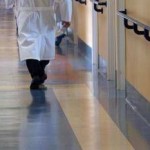 Piacenza, abusi e violenze su colleghe: arrestato primario