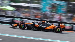 Piastri vince Gp Miami e doppietta McLaren, flop Ferrari