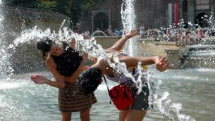 Picchi di caldo e afa, tra oggi e domani 10 città da bollino rosso