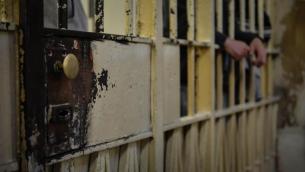 Picchiata e ridotta in stato semi vegetativo, arrestato il compagno