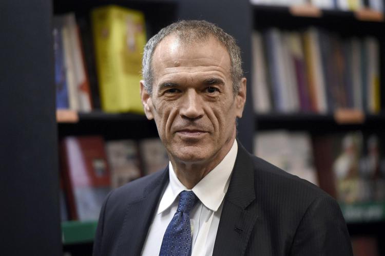 Pil, Cottarelli: "Battuta d'arresto, tornati fanalino di coda Ue"