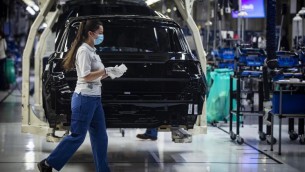 Pil Italia, Istat: forte rallentamento nel 2023 a +0,4%