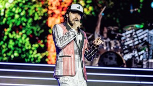 Pinguini Tattici Nucleari, 'Rubami la notte' in vetta alla classifica airplay