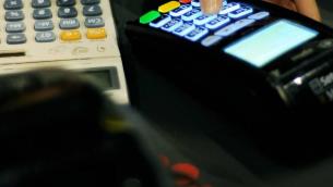 Pnrr, bozza decreto: multa per chi non ha Pos al via dal 30 giugno