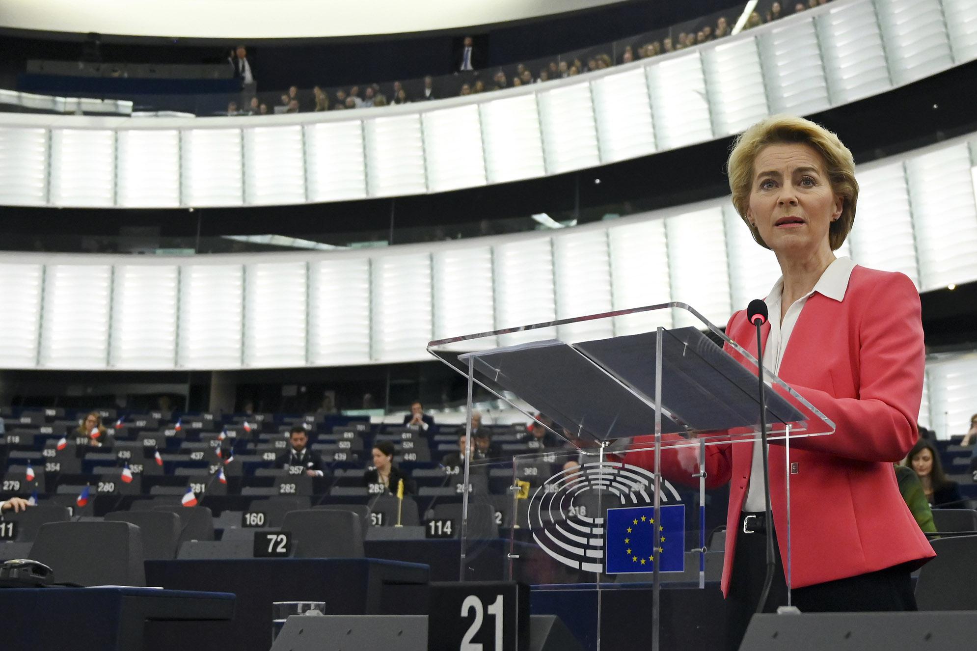 Pnrr, von der Leyen: "In Italia 700 mln a 250 Pmi per transizione ecologica"