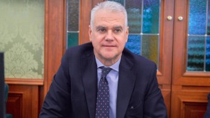 Pnrr, Zangrillo: "Al lavoro con Fitto per assunzioni a supporto degli enti locali"