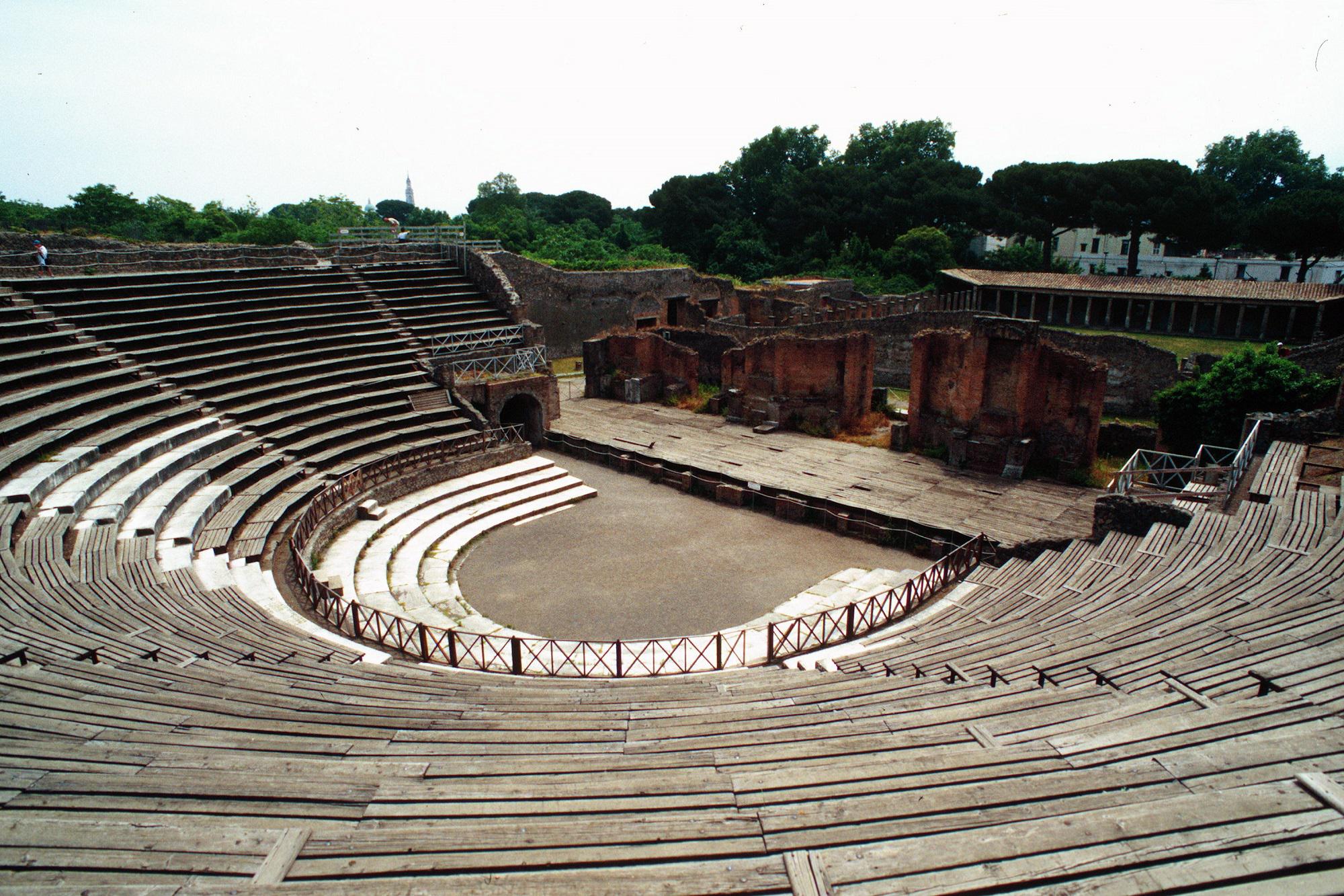 Pompei, 50 anni fa il concerto dei Pink Floyd: "Eventi per un pezzo di storia"