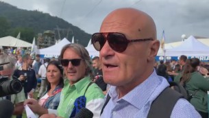 Pontida, sindaci Lega: "Unico modo per difendere Italia è Salvini al Viminale" - Video