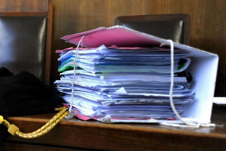 Prato, ebbe figlio da 13enne: prof in carcere con condanna definitiva