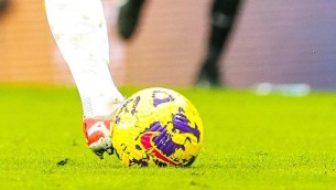 Premier League, due giocatori arrestati con l'accusa di stupro
