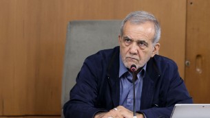 Presidente Iran: "Piano Teheran per uccidere Trump? Non c'è mai stato"