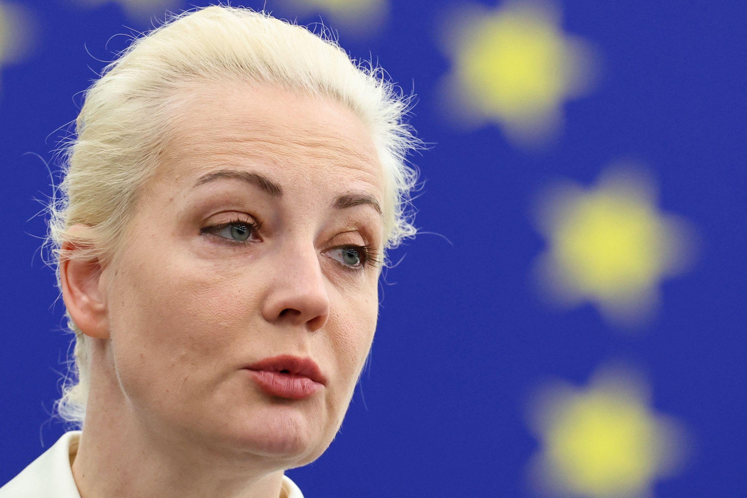 Presidenziali Russia, appello Navalnaya: "Il 17 marzo tutti contro Putin"